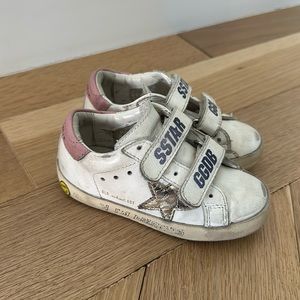 Kids Golden Goose Size 23